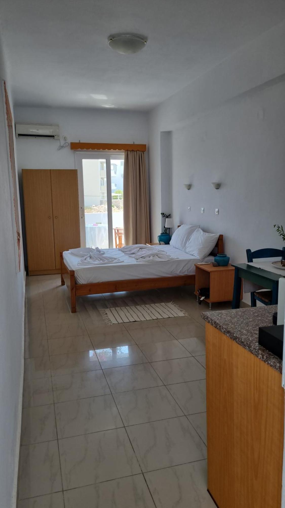 Studios Nina Amoopi Room photo